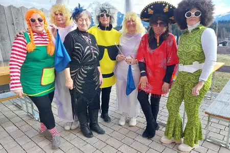 Unsinniger Donnerstag im Koasastadl PVÖ Going 27.2.25 Bild 1