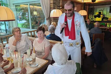 Frühjahrskränzchen 26.05.25  Bild 39