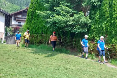 Finkenberg - Wanderung PVÖ Going 11.06.25 Bild 41