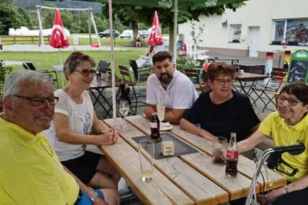 gemütliche Wanderung zum Fliegerstüberl PVÖ St. Johann Bild 8
