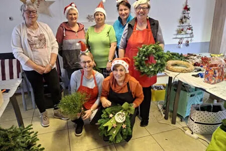 Vorweihnachtliches Basteln PVÖ Bez. Kitzbühel Bild 4