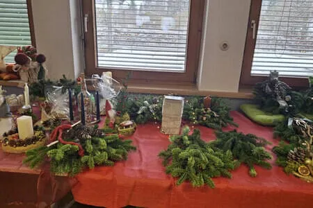 Vorweihnachtliches Basteln PVÖ Bez. Kitzbühel Bild 5