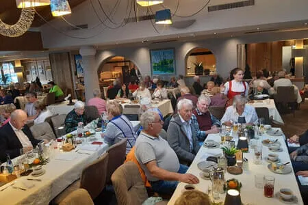 Weihnachtsfeier OG. Kirchberg 25 Bild 2