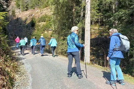 Höhenwanderung zur Eibalm19.3.26 Bild 4