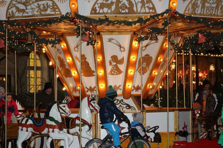 04.12. - Christkindlmarkt Altötting Bild 26